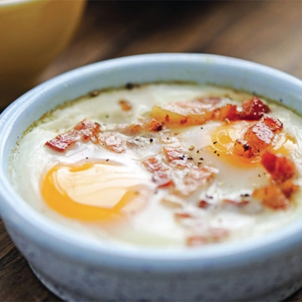 Baked Eggs with Bacon and Cheddar Cheese